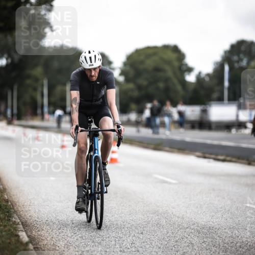 16.08.2026 - KN Förde Triathlon 2026 H.Heesch http://msf.ph/oto/9980281 16.08.2026 11:44:14 Radfahren  meine-sportfotos.de