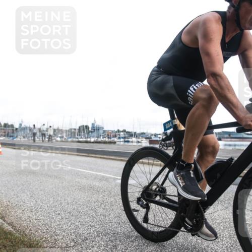 16.08.2026 - KN Förde Triathlon 2026 H.Heesch http://msf.ph/oto/9980284 16.08.2026 11:26:59 Radfahren 343, 359, 361, 383, 412, 804 meine-sportfotos.de