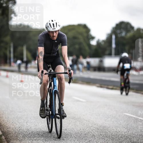 16.08.2026 - KN Förde Triathlon 2026 H.Heesch http://msf.ph/oto/9980291 16.08.2026 11:44:14 Radfahren  meine-sportfotos.de