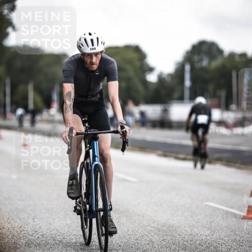 16.08.2026 - KN Förde Triathlon 2026 H.Heesch http://msf.ph/oto/9980297 16.08.2026 11:44:14 Radfahren  meine-sportfotos.de