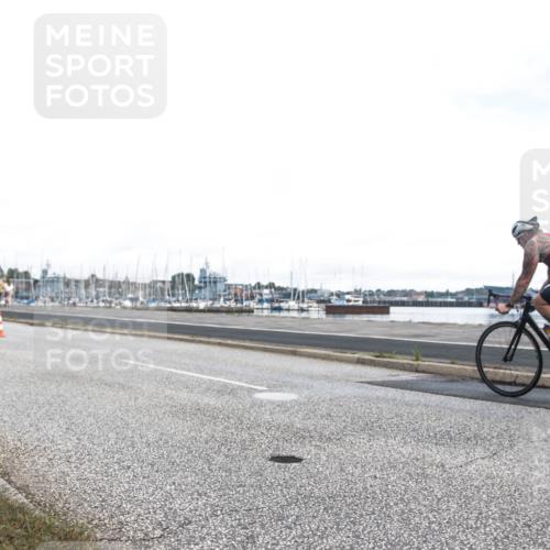 16.08.2026 - KN Förde Triathlon 2026 H.Heesch http://msf.ph/oto/9980316 16.08.2026 11:27:28 Radfahren 417, 437 meine-sportfotos.de