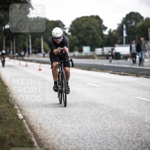 16.08.2026 - KN Förde Triathlon 2026 H.Heesch http://msf.ph/oto/9980352 16.08.2026 11:44:36 Radfahren 376, 392 meine-sportfotos.de