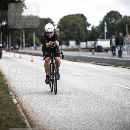 16.08.2026 - KN Förde Triathlon 2026 H.Heesch http://msf.ph/oto/9980354 16.08.2026 11:44:36 Radfahren 376, 392 meine-sportfotos.de