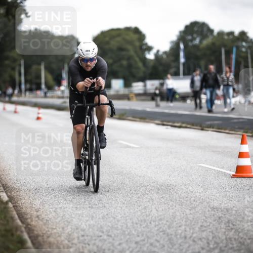 16.08.2026 - KN Förde Triathlon 2026 H.Heesch http://msf.ph/oto/9980359 16.08.2026 11:44:36 Radfahren 376, 392 meine-sportfotos.de