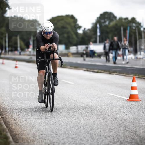 16.08.2026 - KN Förde Triathlon 2026 H.Heesch http://msf.ph/oto/9980361 16.08.2026 11:44:36 Radfahren 376, 392 meine-sportfotos.de