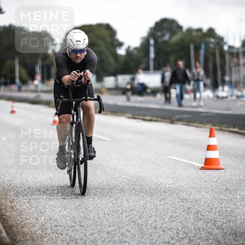 16.08.2026 - KN Förde Triathlon 2026 H.Heesch http://msf.ph/oto/9980364 16.08.2026 11:44:36 Radfahren 376, 392 meine-sportfotos.de