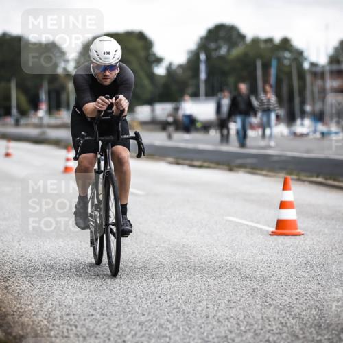 16.08.2026 - KN Förde Triathlon 2026 H.Heesch http://msf.ph/oto/9980366 16.08.2026 11:44:36 Radfahren 376, 392 meine-sportfotos.de