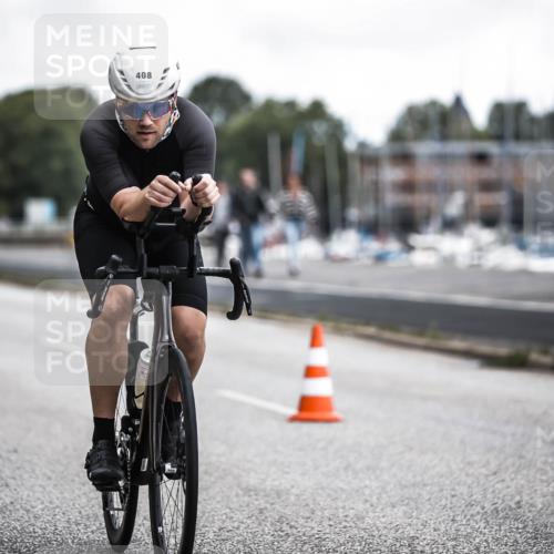 16.08.2026 - KN Förde Triathlon 2026 H.Heesch http://msf.ph/oto/9980377 16.08.2026 11:44:36 Radfahren 376, 392 meine-sportfotos.de