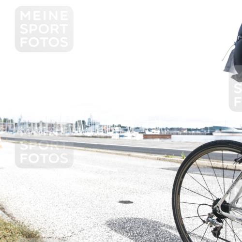 16.08.2026 - KN Förde Triathlon 2026 H.Heesch http://msf.ph/oto/9980386 16.08.2026 11:28:30 Radfahren 353, 402 meine-sportfotos.de