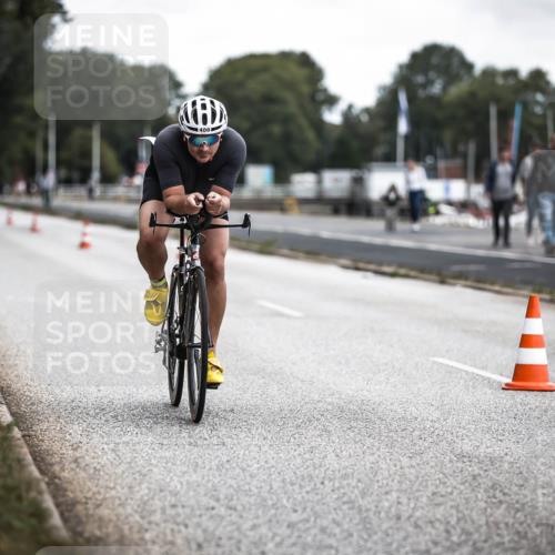 16.08.2026 - KN Förde Triathlon 2026 H.Heesch http://msf.ph/oto/9980387 16.08.2026 11:44:42 Radfahren 376, 392 meine-sportfotos.de