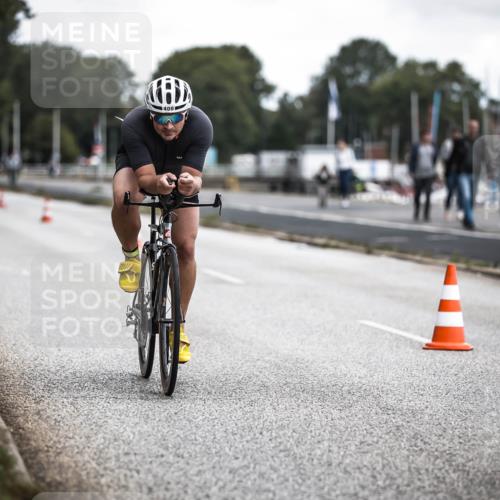16.08.2026 - KN Förde Triathlon 2026 H.Heesch http://msf.ph/oto/9980391 16.08.2026 11:44:42 Radfahren 376, 392 meine-sportfotos.de
