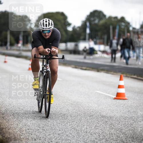 16.08.2026 - KN Förde Triathlon 2026 H.Heesch http://msf.ph/oto/9980395 16.08.2026 11:44:42 Radfahren 376, 392 meine-sportfotos.de