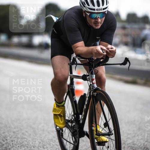 16.08.2026 - KN Förde Triathlon 2026 H.Heesch http://msf.ph/oto/9980416 16.08.2026 11:44:42 Radfahren 376, 392 meine-sportfotos.de