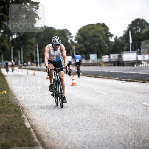 16.08.2026 - KN Förde Triathlon 2026 H.Heesch http://msf.ph/oto/9980421 16.08.2026 11:44:50 Radfahren  meine-sportfotos.de