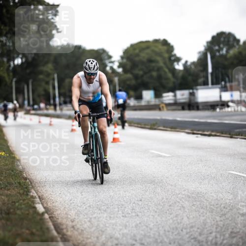 16.08.2026 - KN Förde Triathlon 2026 H.Heesch http://msf.ph/oto/9980425 16.08.2026 11:44:50 Radfahren  meine-sportfotos.de