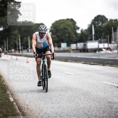 16.08.2026 - KN Förde Triathlon 2026 H.Heesch http://msf.ph/oto/9980432 16.08.2026 11:44:50 Radfahren  meine-sportfotos.de