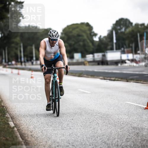 16.08.2026 - KN Förde Triathlon 2026 H.Heesch http://msf.ph/oto/9980433 16.08.2026 11:44:50 Radfahren  meine-sportfotos.de