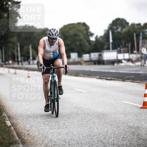 16.08.2026 - KN Förde Triathlon 2026 H.Heesch http://msf.ph/oto/9980435 16.08.2026 11:44:50 Radfahren  meine-sportfotos.de
