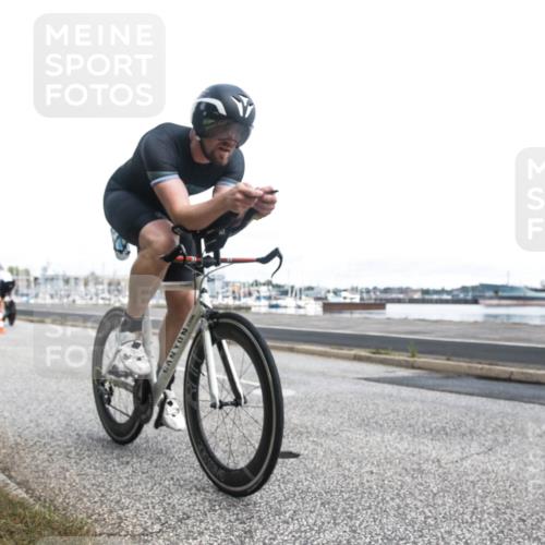 16.08.2026 - KN Förde Triathlon 2026 H.Heesch http://msf.ph/oto/9980436 16.08.2026 11:29:27 Radfahren 324, 337, 347, 352, 371, 373, 378, 382 meine-sportfotos.de