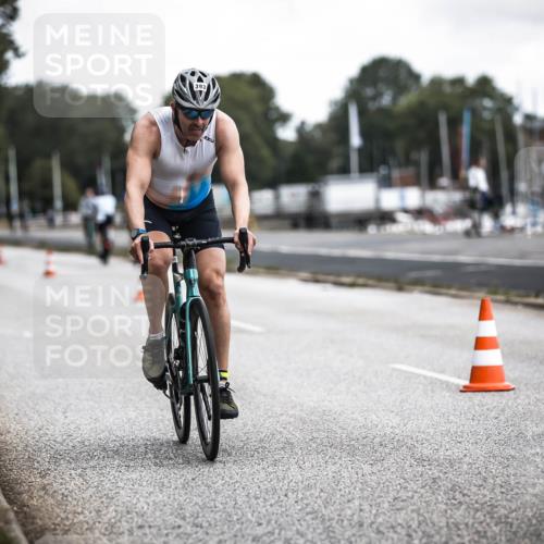16.08.2026 - KN Förde Triathlon 2026 H.Heesch http://msf.ph/oto/9980444 16.08.2026 11:44:51 Radfahren  meine-sportfotos.de