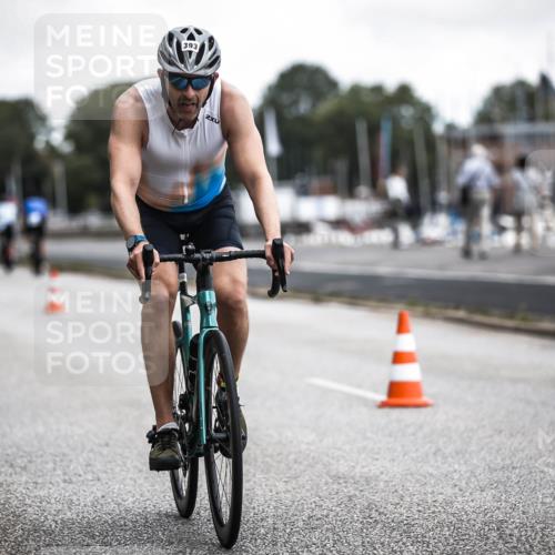 16.08.2026 - KN Förde Triathlon 2026 H.Heesch http://msf.ph/oto/9980455 16.08.2026 11:44:51 Radfahren  meine-sportfotos.de
