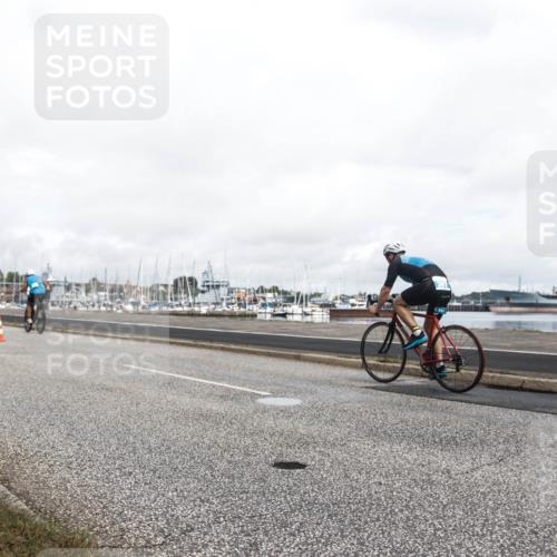 16.08.2026 - KN Förde Triathlon 2026 H.Heesch http://msf.ph/oto/9980462 16.08.2026 11:30:12 Radfahren 391, 416 meine-sportfotos.de