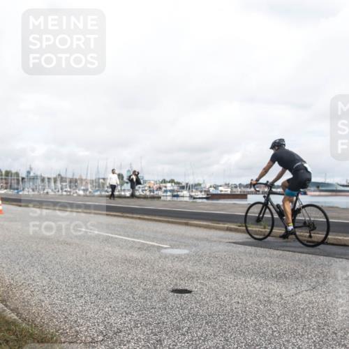 16.08.2026 - KN Förde Triathlon 2026 H.Heesch http://msf.ph/oto/9980476 16.08.2026 11:30:29 Radfahren 369 meine-sportfotos.de