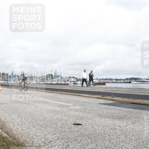 16.08.2026 - KN Förde Triathlon 2026 H.Heesch http://msf.ph/oto/9980483 16.08.2026 11:30:35 Radfahren 428, 430, 438 meine-sportfotos.de