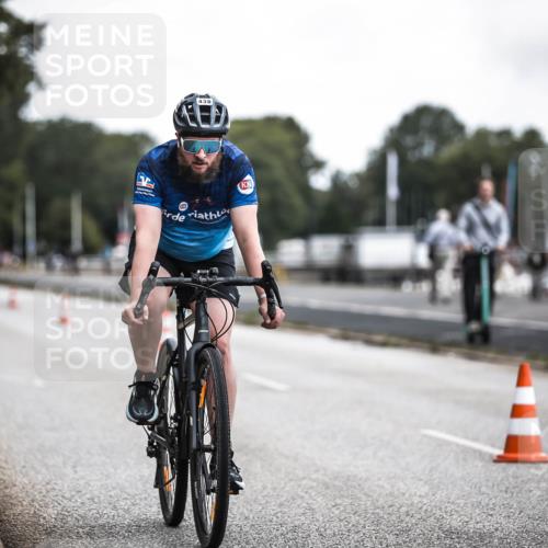 16.08.2026 - KN Förde Triathlon 2026 H.Heesch http://msf.ph/oto/9980493 16.08.2026 11:45:01 Radfahren 409, 422, 438, 439 meine-sportfotos.de