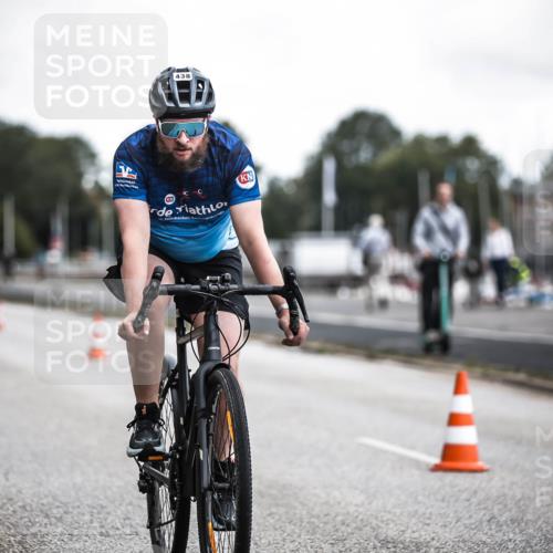 16.08.2026 - KN Förde Triathlon 2026 H.Heesch http://msf.ph/oto/9980497 16.08.2026 11:45:02 Radfahren 422, 438, 439 meine-sportfotos.de
