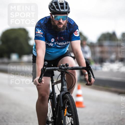 16.08.2026 - KN Förde Triathlon 2026 H.Heesch http://msf.ph/oto/9980504 16.08.2026 11:45:02 Radfahren 422, 438, 439 meine-sportfotos.de