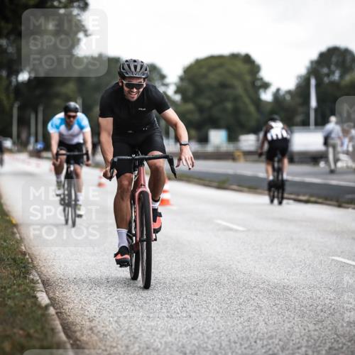 16.08.2026 - KN Förde Triathlon 2026 H.Heesch http://msf.ph/oto/9980508 16.08.2026 11:45:06 Radfahren 439 meine-sportfotos.de