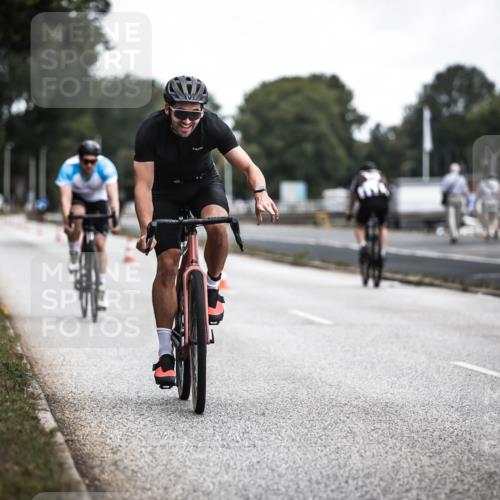 16.08.2026 - KN Förde Triathlon 2026 H.Heesch http://msf.ph/oto/9980509 16.08.2026 11:45:06 Radfahren 439 meine-sportfotos.de