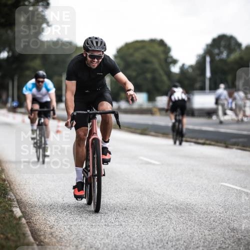 16.08.2026 - KN Förde Triathlon 2026 H.Heesch http://msf.ph/oto/9980510 16.08.2026 11:45:06 Radfahren 439 meine-sportfotos.de