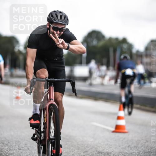 16.08.2026 - KN Förde Triathlon 2026 H.Heesch http://msf.ph/oto/9980519 16.08.2026 11:45:06 Radfahren 439 meine-sportfotos.de
