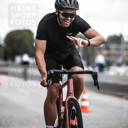 16.08.2026 - KN Förde Triathlon 2026 H.Heesch http://msf.ph/oto/9980524 16.08.2026 11:45:07 Radfahren 439 meine-sportfotos.de