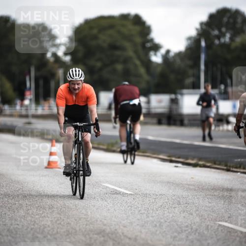 16.08.2026 - KN Förde Triathlon 2026 H.Heesch http://msf.ph/oto/9980557 16.08.2026 11:45:32 Radfahren 398 meine-sportfotos.de