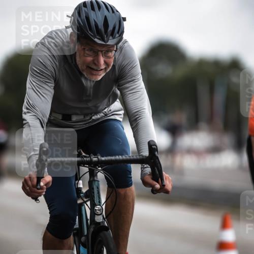 16.08.2026 - KN Förde Triathlon 2026 H.Heesch http://msf.ph/oto/9980577 16.08.2026 11:45:33 Radfahren 398 meine-sportfotos.de