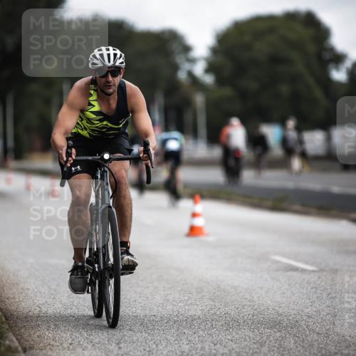 16.08.2026 - KN Förde Triathlon 2026 H.Heesch http://msf.ph/oto/9980587 16.08.2026 11:46:30 Radfahren 802 meine-sportfotos.de