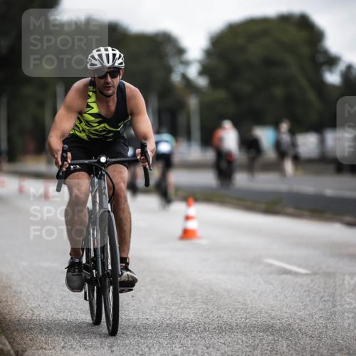 16.08.2026 - KN Förde Triathlon 2026 H.Heesch http://msf.ph/oto/9980588 16.08.2026 11:46:30 Radfahren 802 meine-sportfotos.de