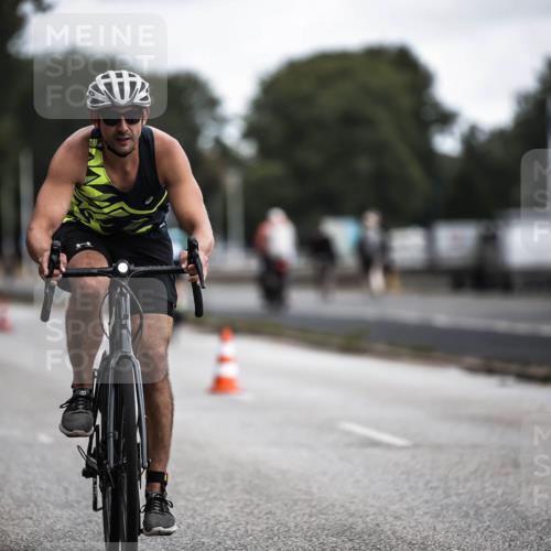 16.08.2026 - KN Förde Triathlon 2026 H.Heesch http://msf.ph/oto/9980592 16.08.2026 11:46:30 Radfahren 802 meine-sportfotos.de