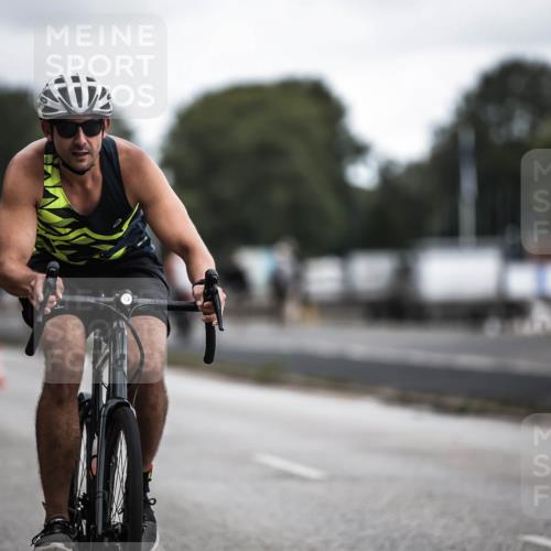 16.08.2026 - KN Förde Triathlon 2026 H.Heesch http://msf.ph/oto/9980597 16.08.2026 11:46:30 Radfahren 802 meine-sportfotos.de