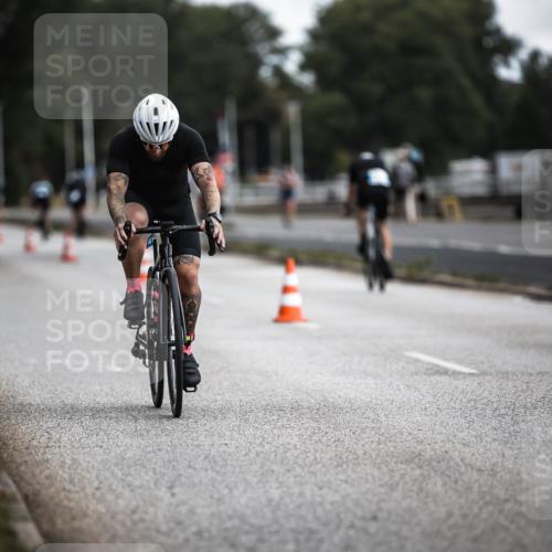 16.08.2026 - KN Förde Triathlon 2026 H.Heesch http://msf.ph/oto/9980607 16.08.2026 11:46:36 Radfahren  meine-sportfotos.de