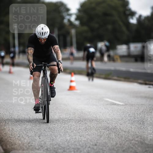 16.08.2026 - KN Förde Triathlon 2026 H.Heesch http://msf.ph/oto/9980611 16.08.2026 11:46:36 Radfahren  meine-sportfotos.de