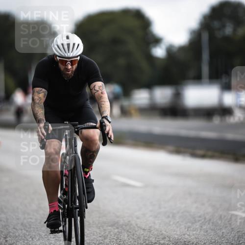 16.08.2026 - KN Förde Triathlon 2026 H.Heesch http://msf.ph/oto/9980623 16.08.2026 11:46:36 Radfahren  meine-sportfotos.de