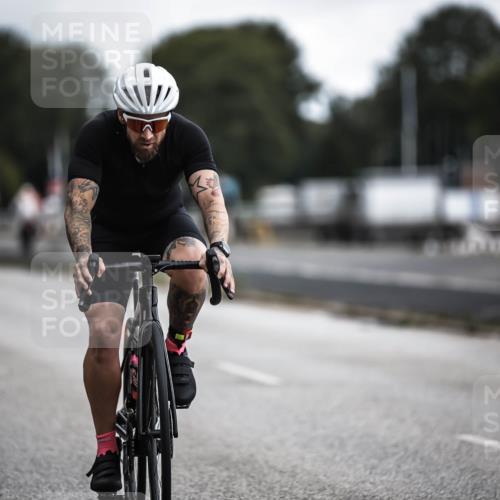 16.08.2026 - KN Förde Triathlon 2026 H.Heesch http://msf.ph/oto/9980624 16.08.2026 11:46:37 Radfahren  meine-sportfotos.de