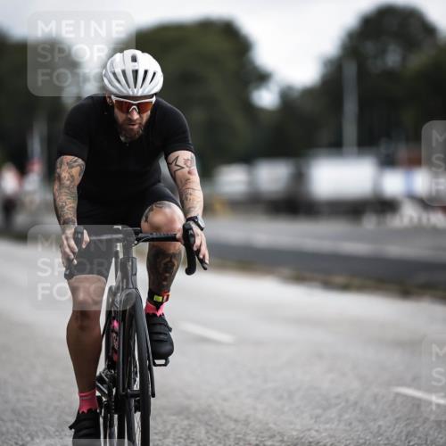 16.08.2026 - KN Förde Triathlon 2026 H.Heesch http://msf.ph/oto/9980625 16.08.2026 11:46:37 Radfahren  meine-sportfotos.de