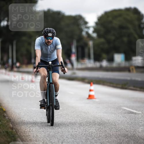 16.08.2026 - KN Förde Triathlon 2026 H.Heesch http://msf.ph/oto/9980634 16.08.2026 11:47:18 Radfahren  meine-sportfotos.de