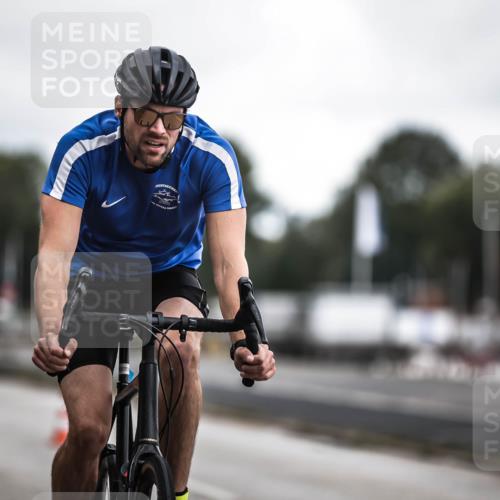 16.08.2026 - KN Förde Triathlon 2026 H.Heesch http://msf.ph/oto/9980663 16.08.2026 11:47:30 Radfahren 424 meine-sportfotos.de