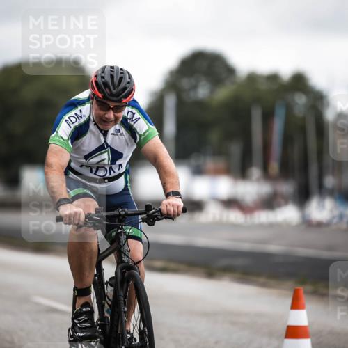 16.08.2026 - KN Förde Triathlon 2026 H.Heesch http://msf.ph/oto/9980696 16.08.2026 11:47:56 Radfahren 417 meine-sportfotos.de